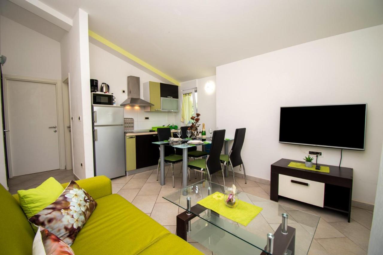 Apartments With Pool In Pula,Croatia Екстериор снимка